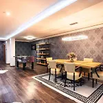 Avar Garden Vakantiehuis *