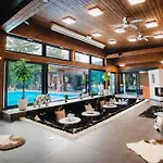 Vakantiehuis Avar Garden *