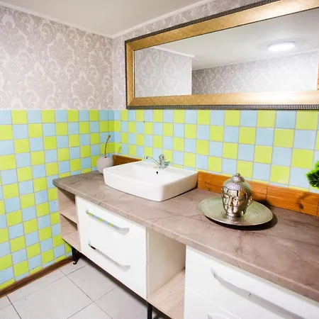 Avar Garden Ferienhaus Pressburg